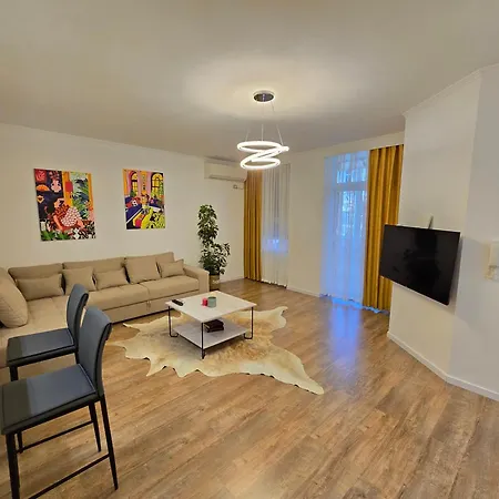 L Etoile Apartment Tirana Exterior photo